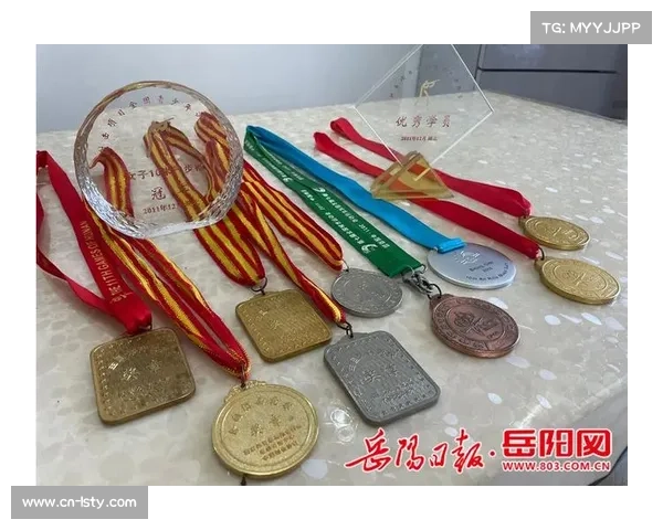 全运会奖牌同心跃发布 缎带中国红与三花牡丹纹样相映成辉 全运会奖牌同心跃发布 缎带中国红与三花牡丹纹样相映成辉