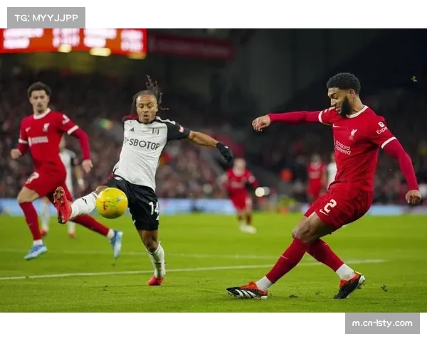 诺丁汉森林对阵富勒姆英超第30轮 两队展现不同风格